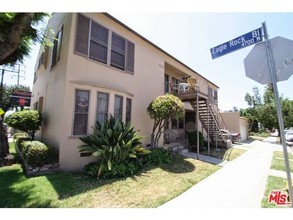 2200 Las Colinas Ave in Eagle Rock, CA - Building Photo - Building Photo