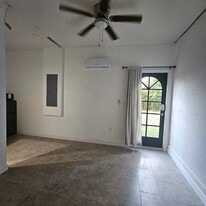13220 SW 208th St in Miami, FL - Building Photo