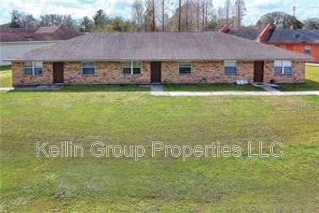 property at 858 Fox Lake Dr