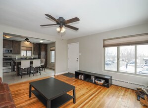 2685 S Highland Dr in Salt Lake City, UT - Building Photo - Building Photo