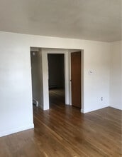 51 Nathan Rd in Waltham, MA - Building Photo - Building Photo