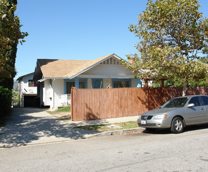 631-633 Parkman Ave in Los Angeles, CA - Building Photo