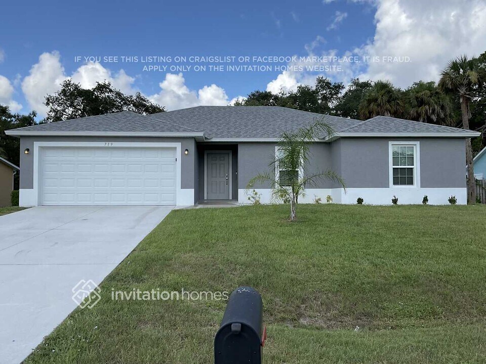 719 Parsons Cir SE in Palm Bay, FL - Building Photo