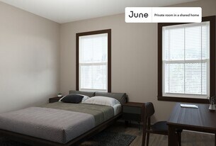 Room in Shared 4 bed/1 bath home in Chicago, IL - Building Photo