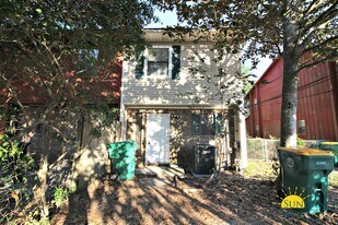 349 Woodham Ct in Fort Walton Beach, FL - Building Photo