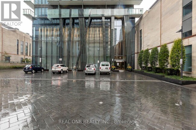 65-PH65 St Mary St in Toronto, ON - Building Photo - Building Photo