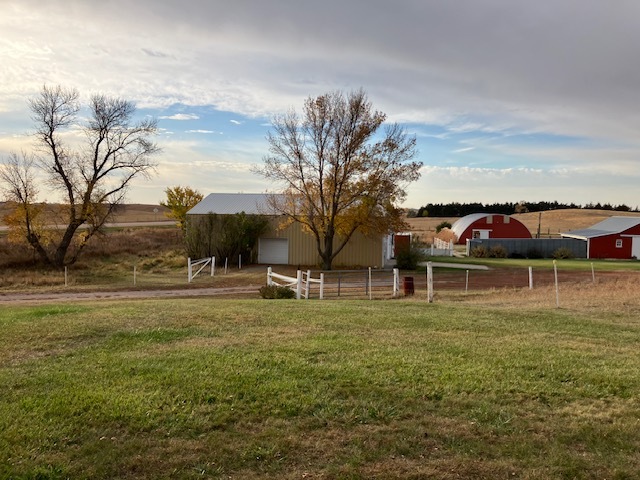 40797 257th St in Mitchell, SD - Building Photo - Building Photo