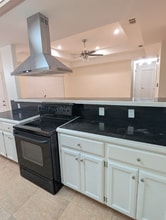 2305 E 27th St in Mission, TX - Building Photo - Building Photo