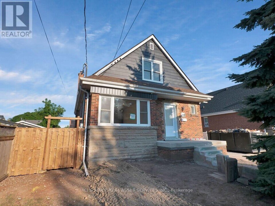 167 Rosedale Ave in Hamilton, ON - Building Photo