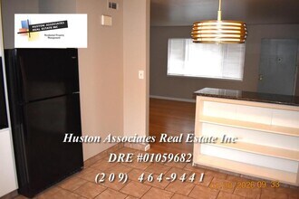 7120 Inglewood Ave in Stockton, CA - Building Photo - Building Photo