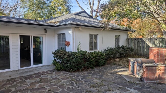 1816 W Main St in Durant, OK - Building Photo - Building Photo