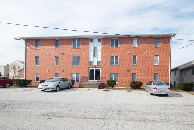 Emmits Manor in Emmitsburg, MD - Foto de edificio - Building Photo