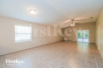 6143 Alpenrose Ave in Jacksonville, FL - Building Photo - Building Photo