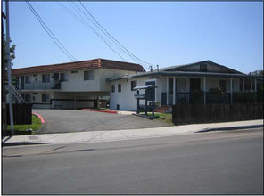 350 S Vista Ave in San Ysidro, CA - Building Photo - Building Photo