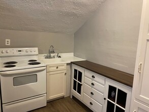 443 Greenwood Ave in Clarksville, TN - Building Photo - Building Photo