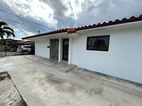 142 NW 21st Ave in Miami, FL - Building Photo - Building Photo