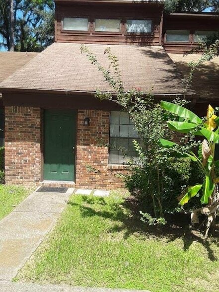 property at 1274 High Rd