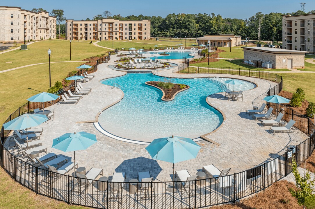 Luxe Park Luxury Apartment Homes in Macon, GA - Building Photo