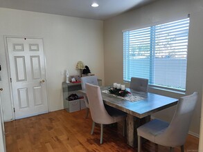 2616 Wildhorse Trail Way, Unit Full Private in Chula Vista, CA - Building Photo - Building Photo