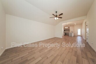 19916 Stovall Dr in Edmond, OK - Building Photo - Building Photo