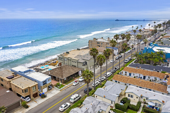 925 S Pacific St in Oceanside, CA - Building Photo - Building Photo