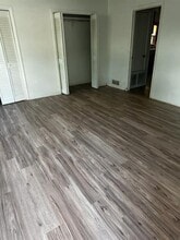 120 W Heron St in Denison, TX - Building Photo - Building Photo