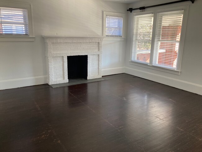301 W G St in Elizabethton, TN - Building Photo - Building Photo