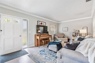 6985 Merrick Ln in Spring Hill, FL - Building Photo - Building Photo