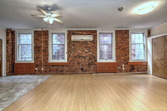844 Grand Ave in New Haven, CT - Building Photo - Building Photo