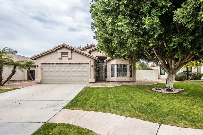 property at 1944 W Canyon Way