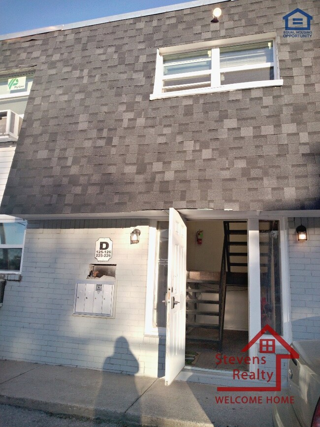 2110 NW Lindy Ave in Lawton, OK - Building Photo - Building Photo