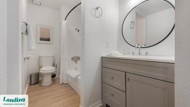 1455 E Katie Ave, Unit E17 in Las Vegas, NV - Building Photo - Building Photo