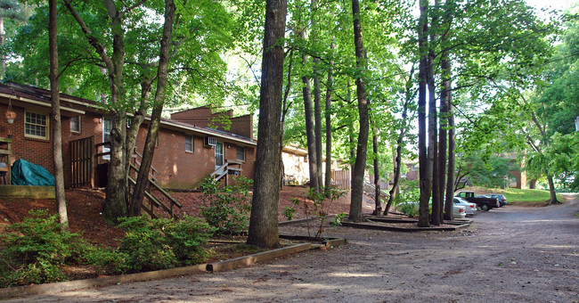 The Gladburn Apartments in Raleigh, NC - Building Photo - Building Photo