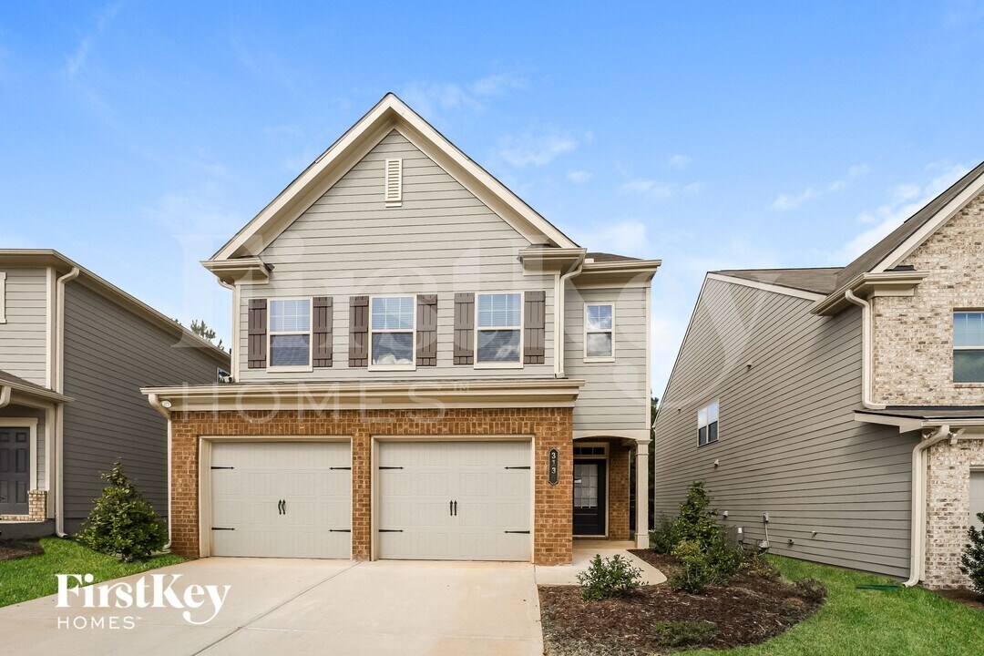 3136 Baylor Cir in Mcdonough, GA - Building Photo