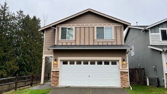 11701 9th Avenue Ct E in Tacoma, WA - Building Photo