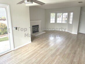 2721 Southampton Rd in Carlsbad, CA - Building Photo - Building Photo