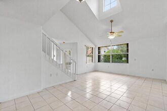 8111 Northboro Ct in Lake Clarke Shores, FL - Building Photo - Building Photo