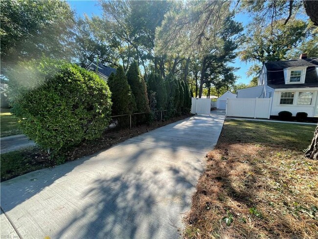 847 Marvin Ave in Norfolk, VA - Building Photo - Building Photo