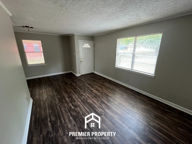 5580 Lochinvar Rd in Memphis, TN - Building Photo - Building Photo