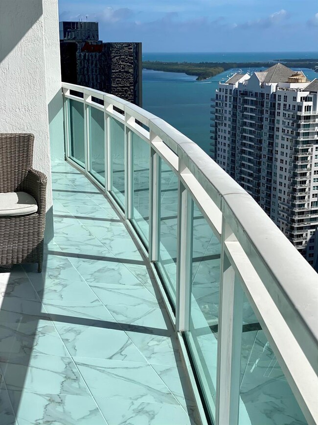 property at 951 Brickell Ave