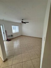 1625 Dewey St in Hollywood, FL - Building Photo - Building Photo