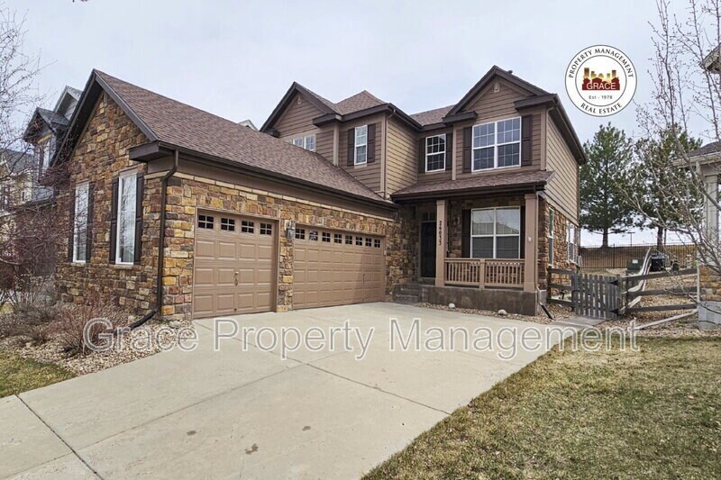26033 E Geddes Cir in Aurora, CO - Building Photo