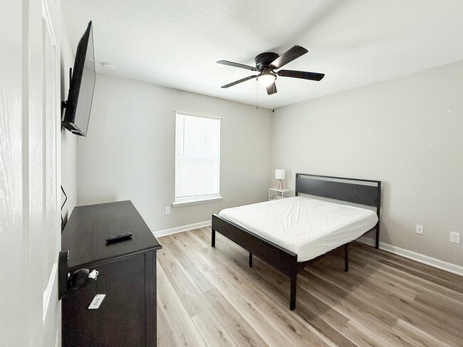 property at 515 Old Spanish Trail