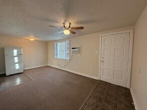 10612 County Rd 1020 in Burleson, TX - Building Photo - Building Photo