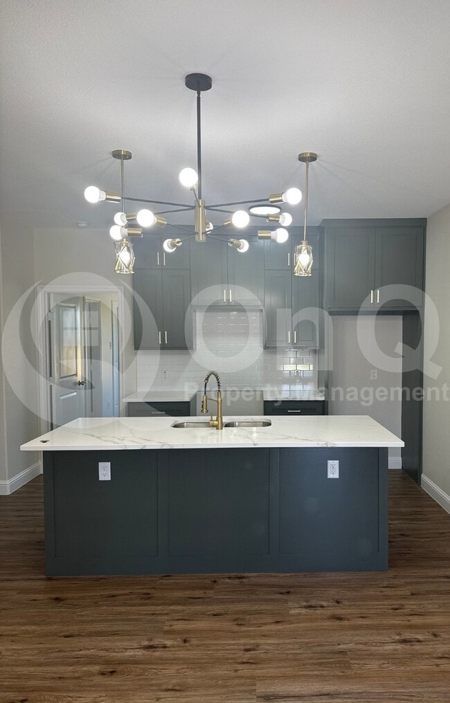 property at 8001 W Elizabeth Ln