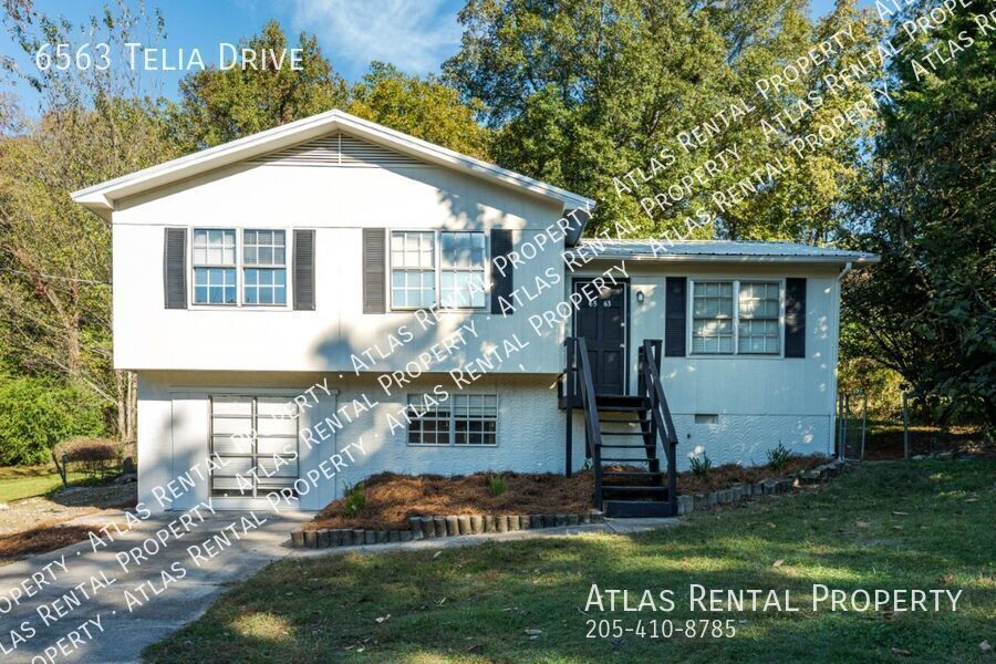 6563 Telia Dr in Pinson, AL - Foto de edificio