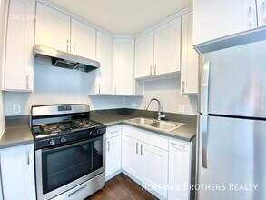 1911 W 2nd St, Unit 24 in Los Angeles, CA - Foto de edificio - Building Photo