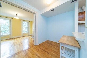 264 3rd St in Jersey City, NJ - Building Photo - Building Photo