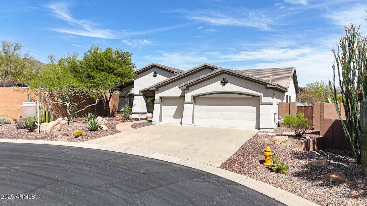 41735 N Maidstone Ct in Anthem, AZ - Building Photo