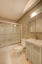 3600 Hillsboro Pike in Nashville, TN - Building Photo - Building Photo